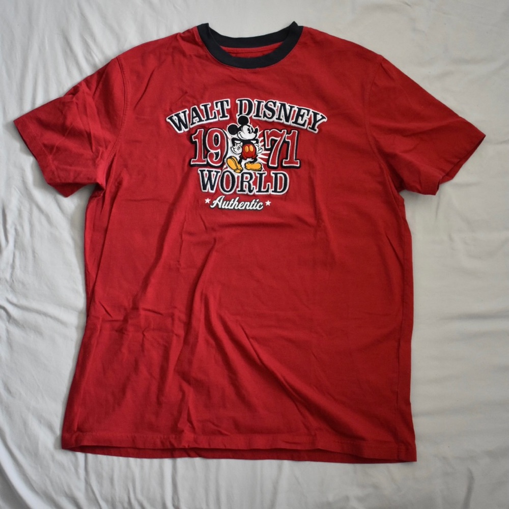 Disney Parks Walt Disney World 1971 Authentic Red Embroidered T-Shirt Size XL